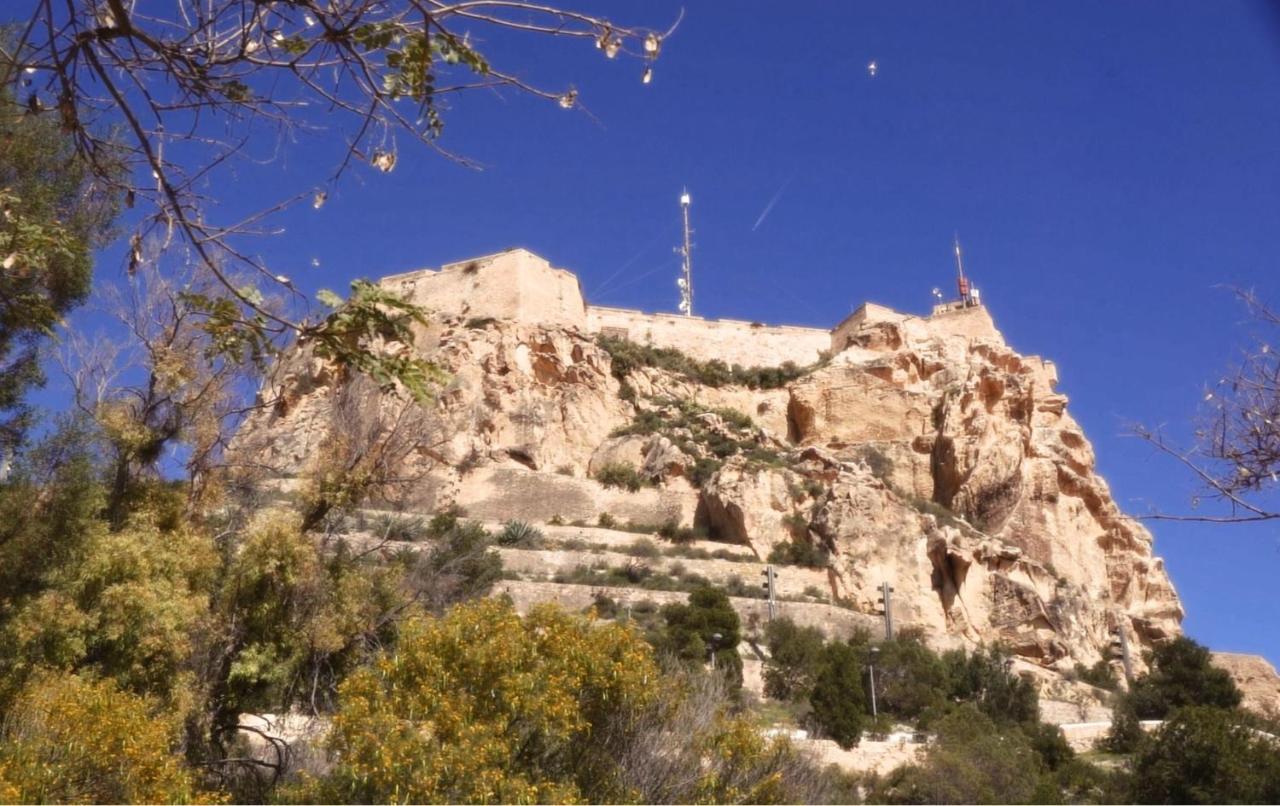 Orillas Del Castillo Alicante Buitenkant foto